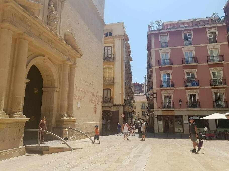 Dirdam Cascoantiguo -Roof Top -4 Min Playa Alicante Bagian luar foto